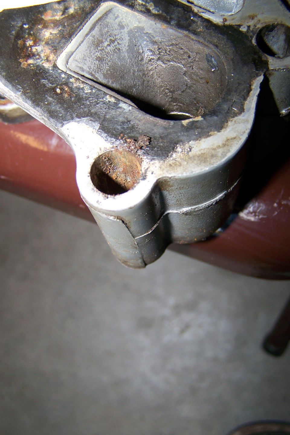 The cover hole wasn't touched and all the corrosion can now be cleaned perfectly.