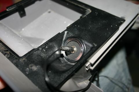 1995 Ford Bronco - It works! Well, not really. Need to solder it up to the leads first.
