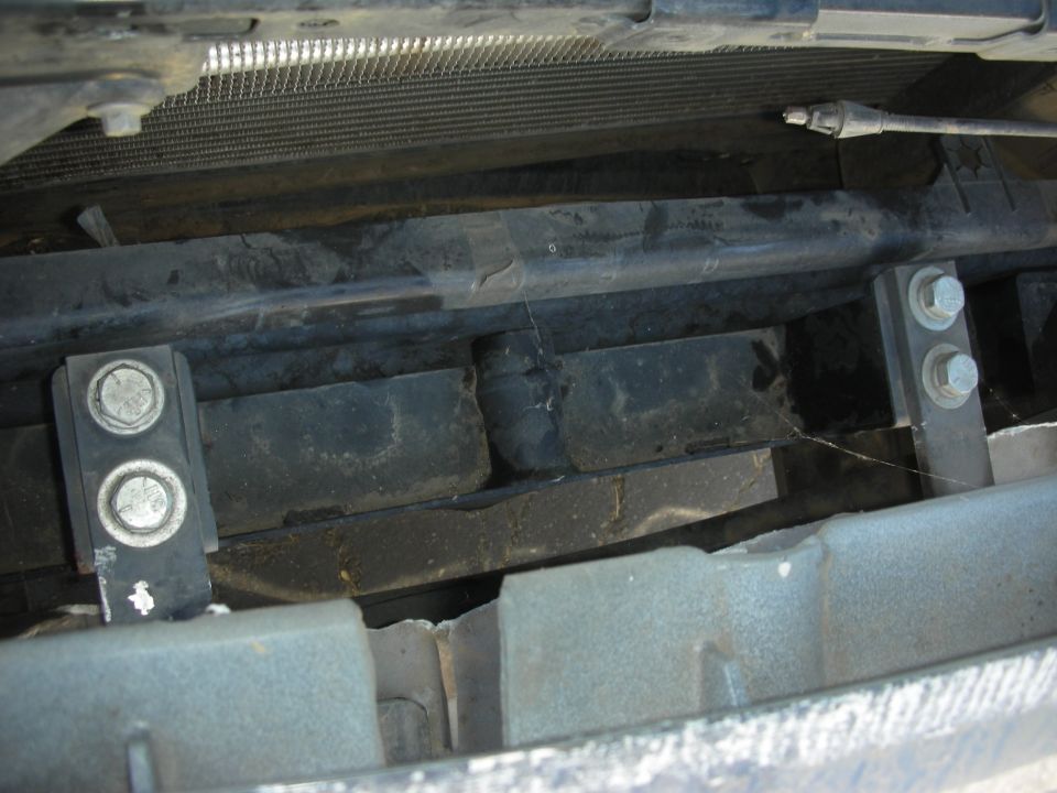 Push bumper mounting brackets and hardware