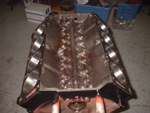 1964 Ford Galaxie - Engine block shown from above, with cylinder bores and internal passages visible.