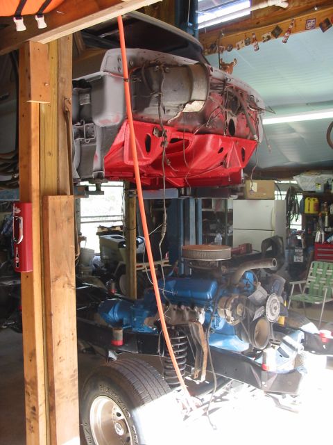 1978 Ford Bronco - Stage 7 Side veiw of the body sitting high above the frame. I must install Reese hitch, Gas tank, and shocks. this is easy to get to before…