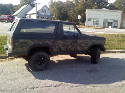1983 Ford Bronco photo