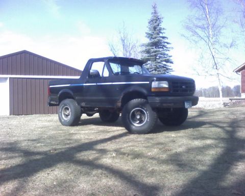 1992 Ford Bronco photo