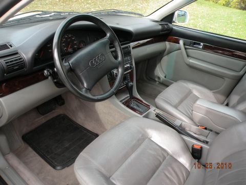 1995 Audi A6 photo
