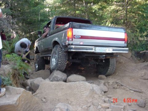 1989 Ford Bronco - Rear up now