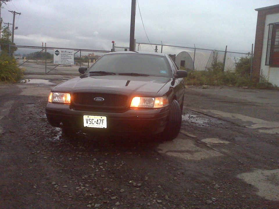2005 Ford Crown Victoria “black beauty”