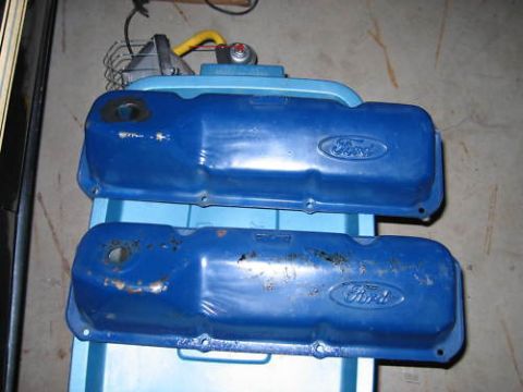 1972 Ford Ranchero - production Ford 'oval' covers