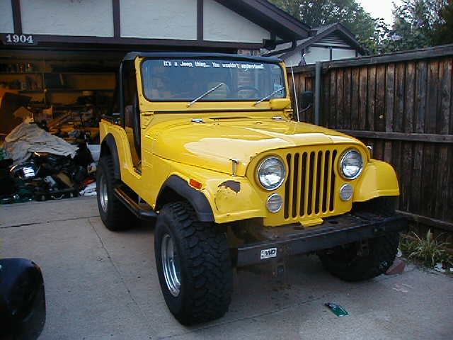 pic of the front as it is right now....headlights replaced, wiper motor replaced in the past few days.  Its now 8/25