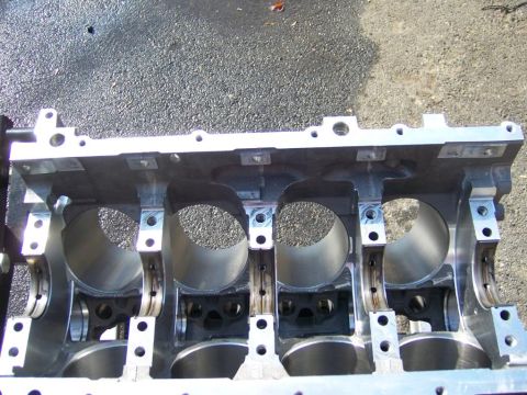 2006 Chevrolet Corvette - An engine block is shown with its cylinder bores and bearing caps. The registry claims it is from a 2006 Chevrolet Corvette.