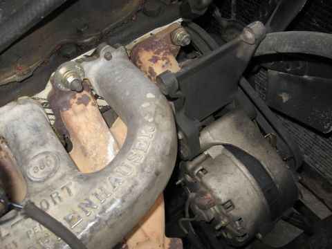 1981 Ford Bronco - When removing the exhaust manifold, I do need to remove the stud from the block on the furthest hole to be able to have enough clearance to…
