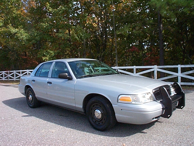 2004 Ford Crown Victoria