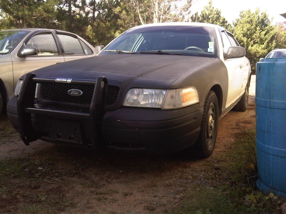 2003 Ford Crown Victoria