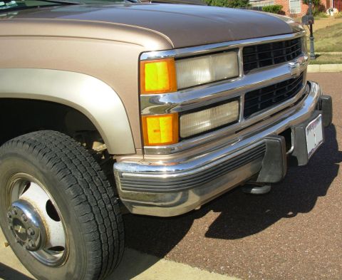 1997 Chevrolet Silverado 3500 - Note small ding above R bumper vent. SOLD 1997 Chevy K3500 Silverado 205Kmi 4WD 1-ton dually E-mail me thru my profile here or search Craig…