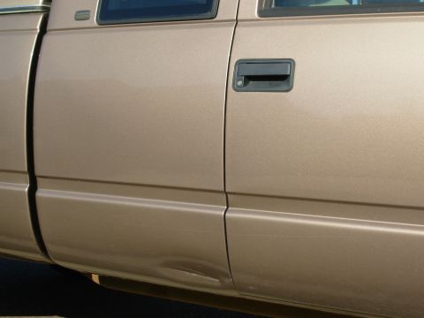 1997 Chevrolet Silverado 3500 - This has been repaired - now it looks like this: [url=http://www.supermotors.net/registry/media/834197] http://www.supermotors.net/getfile/…