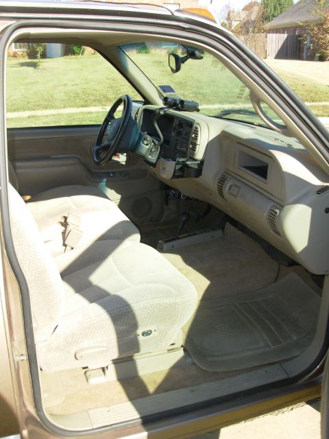 1997 Chevrolet Silverado 3500 - SOLD 1997 Chevy K3500 Silverado 205Kmi 4WD 1-ton dually It doesn't smoke, shake, rattle, squeak, leak, pull, drift, or smell like diesel in…