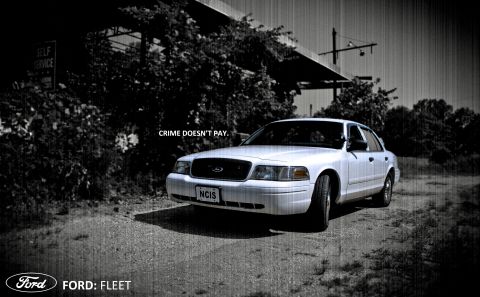 2002 Ford Crown Victoria photo
