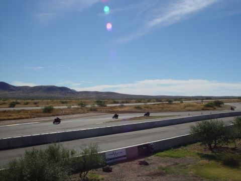 2005 Kawasaki Ninja R photo