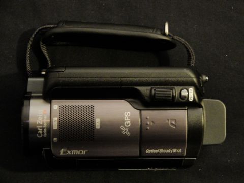 1993 Ford Taurus - A camcorder with "Optical SteadyShot" and "GPS" labels is shown.