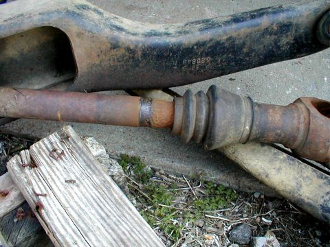 1983 Ford Bronco - Slip Joint, D44IFS right inboard shaft [url=https://www.supermotors.net/vehicles/registry/media/72348] https://www.supermotors.net/getfile/…