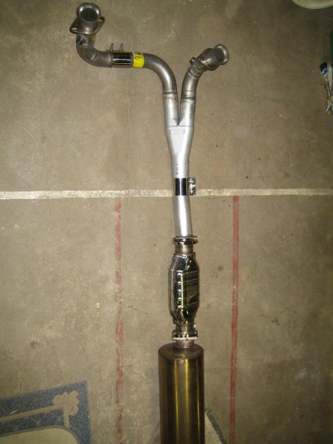 1996 Ford Bronco - This is an exhaust system part, not a 1996 Ford Bronco.