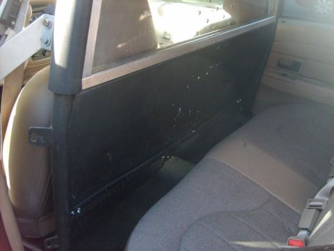 2004 Ford Crown Victoria photo