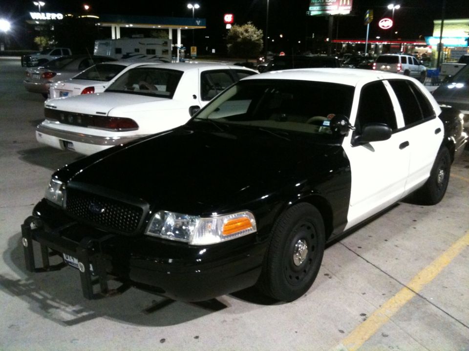 2004 Ford Crown Victoria “Themis”