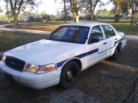 2001 Ford Crown Victoria