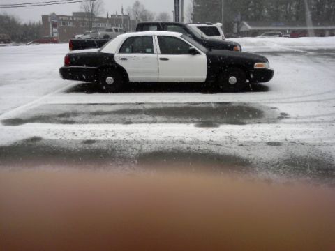 2003 Ford Crown Victoria photo