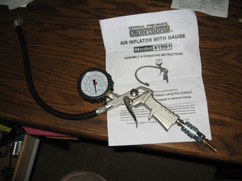 1995 Ford Bronco - little harbor freight inflator w/gauge I picked up cheap. has a little quick lock at the end so should be very handy in airing up tires qui…