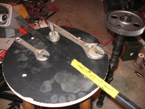 1981 Ford Bronco - The gear didn't go on all the way (I'm guessing the alignment key wasn't seated fully), so I needed to finish pressing it on.