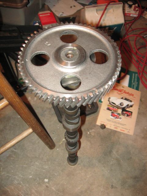 1981 Ford Bronco - Cam gear's fully pressed on.