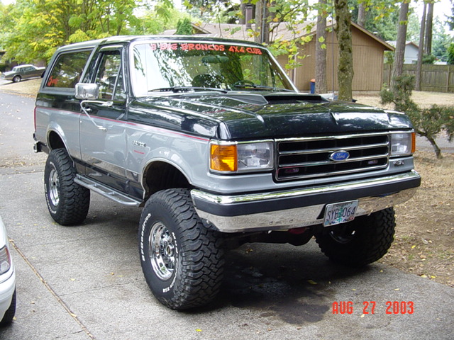 First pic with the sliders, hoodscoop and top.