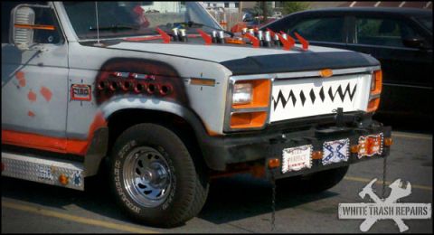 1984 Ford Bronco photo