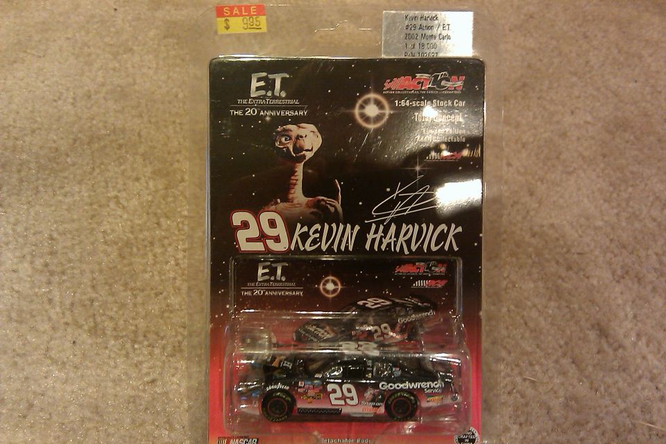 Kevin Harvick #29 E.T. 20th Anniversary stock car model