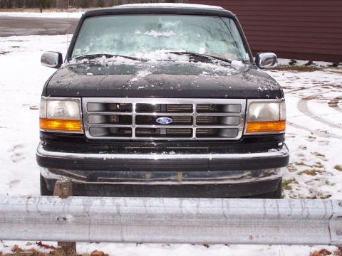 1996 Ford Bronco photo
