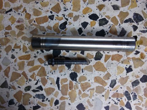 1998 Ford Crown Victoria - pinion shaft the bolt