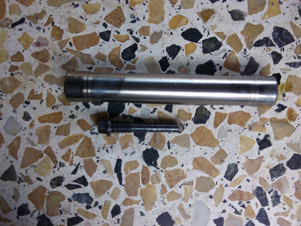 pinion shaft   the bolt [8mm]