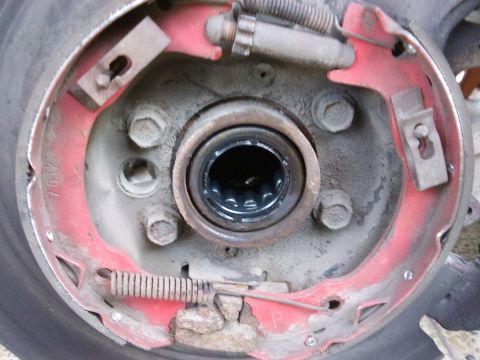1998 Ford Crown Victoria - no leak in the passenger side.