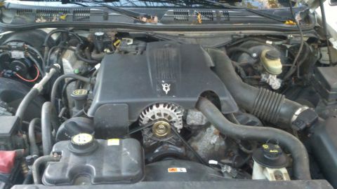 2003 Ford Crown Victoria photo