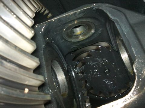 1998 Ford Crown Victoria - Differential gears showing internal components, likely related to axle work.