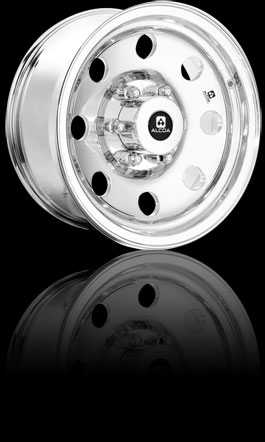 1990 Ford Bronco - This is an Alcoa wheel, not a 1990 Ford Bronco.