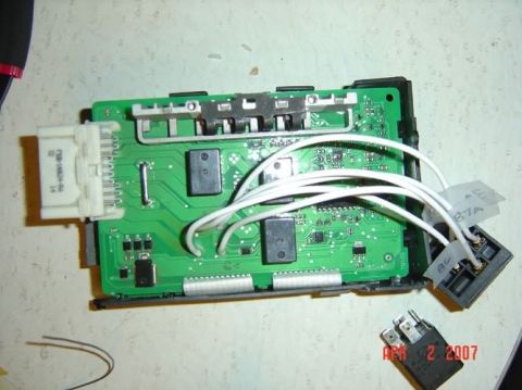 2003 Ford Crown Victoria - Relay pigtail soldered on