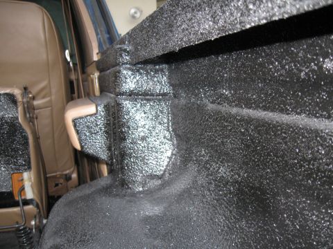 1989 Ford Bronco - Closeup of passenger's side aft panel contoured to fit bedside.