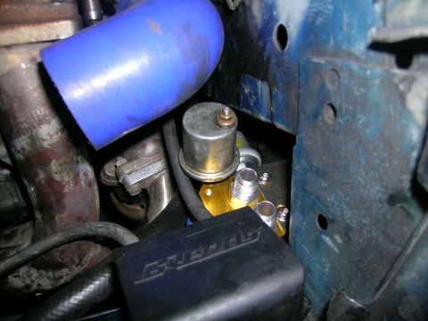 1995 Ford Probe - Turbo oil feed line and pressure sensor assembly with blue silicone hose.