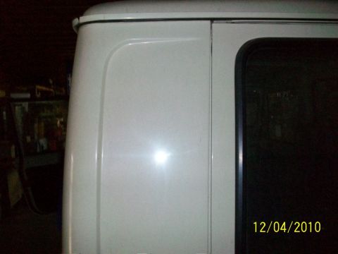 1986 Jeep Wagoneer - A timestamp in the corner reads 12/04/2010, with the website Supermotors.net.