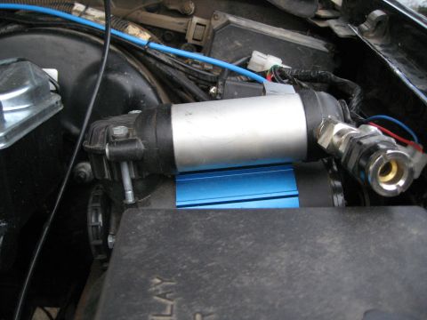 2004 Chevrolet Blazer photo