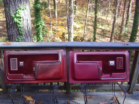 1986 Ford Bronco - The restored drivers side door panel next to the non restored passenger side panel.