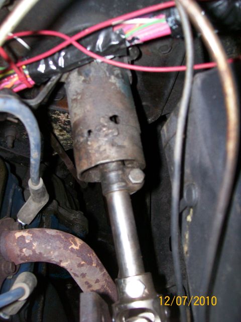 1970 Ford Bronco - mystery steering column not from a Bronco