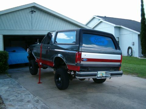 1991 Ford Bronco - Different view.