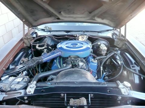 1972 Ford Ranchero - engine painted and running.